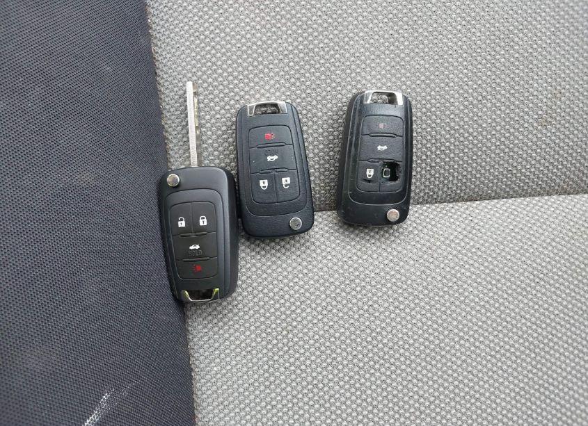 Photo 11 of 2013 Chevrolet Cruze LS MANUAL (VIN 1G1PB5SH7D7112258)