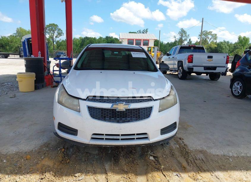 Photo 6 of 2013 Chevrolet Cruze LS MANUAL (VIN 1G1PB5SH8D7124340)