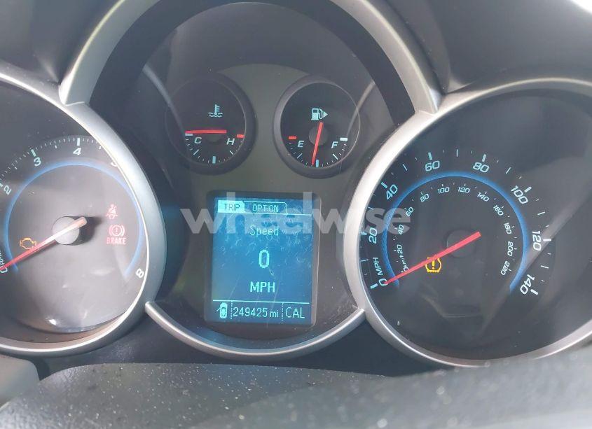 Photo 7 of 2013 Chevrolet Cruze LS MANUAL (VIN 1G1PB5SH8D7124340)