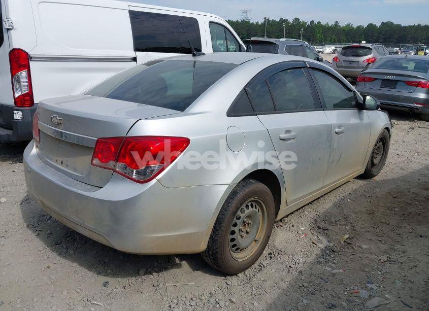 Photo 4 of 2014 Chevrolet Cruze LS MANUAL (VIN 1G1PB5SH9E7182278)