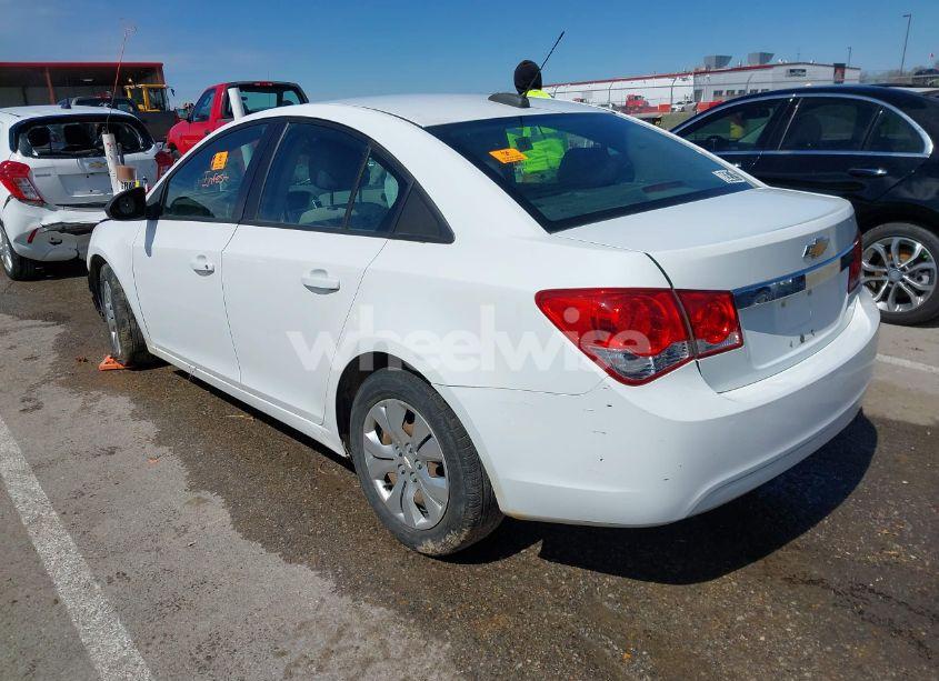 Photo 3 of 2015 Chevrolet Cruze LS MANUAL (VIN 1G1PB5SHXF7231716)