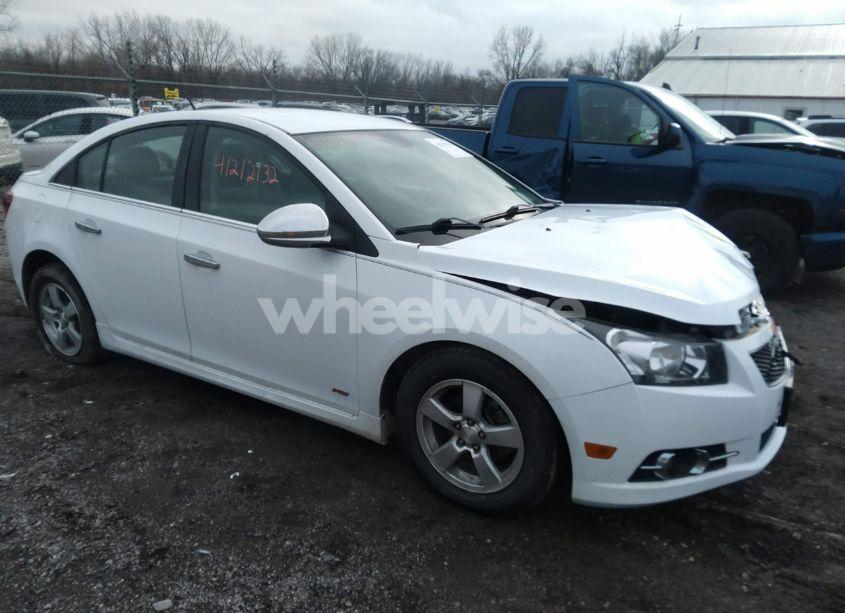 2013 Chevrolet Cruze 1LT AUTO (VIN 1G1PC5SB0D7146101) main photo
