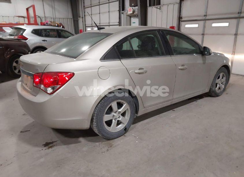 Photo 4 of 2013 Chevrolet Cruze 1LT AUTO (VIN 1G1PC5SB0D7152013)