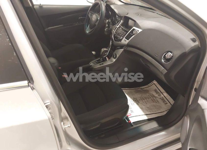 Photo 5 of 2013 Chevrolet Cruze 1LT AUTO (VIN 1G1PC5SB0D7167952)