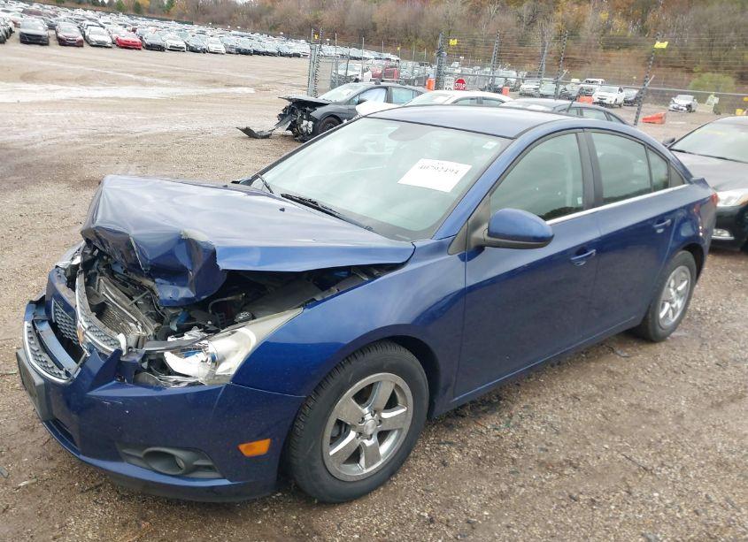 Photo 2 of 2013 Chevrolet Cruze 1LT AUTO (VIN 1G1PC5SB0D7252516)