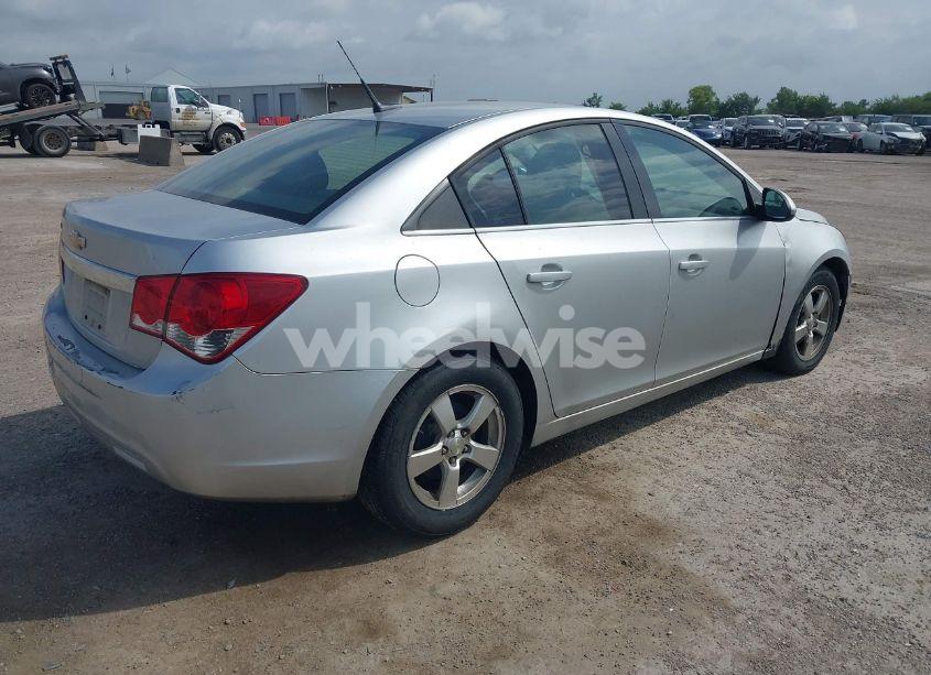 Photo 4 of 2013 Chevrolet Cruze 1LT AUTO (VIN 1G1PC5SB0D7328736)