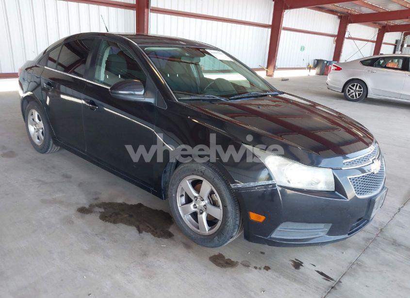 2014 Chevrolet Cruze 1LT AUTO (VIN 1G1PC5SB0E7107557) main photo