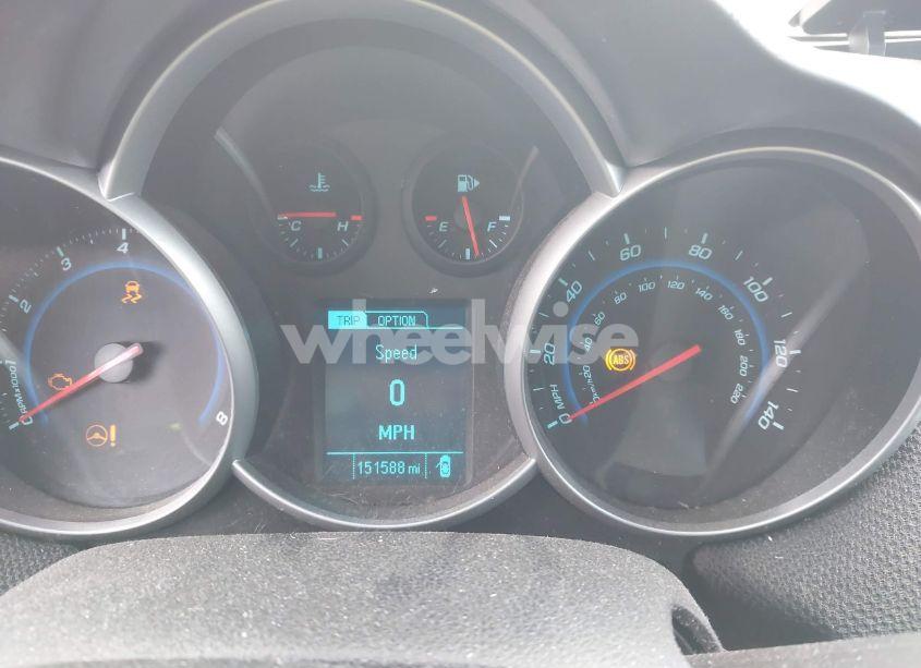 Photo 7 of 2014 Chevrolet Cruze LT (VIN 1G1PC5SB0E7115268)