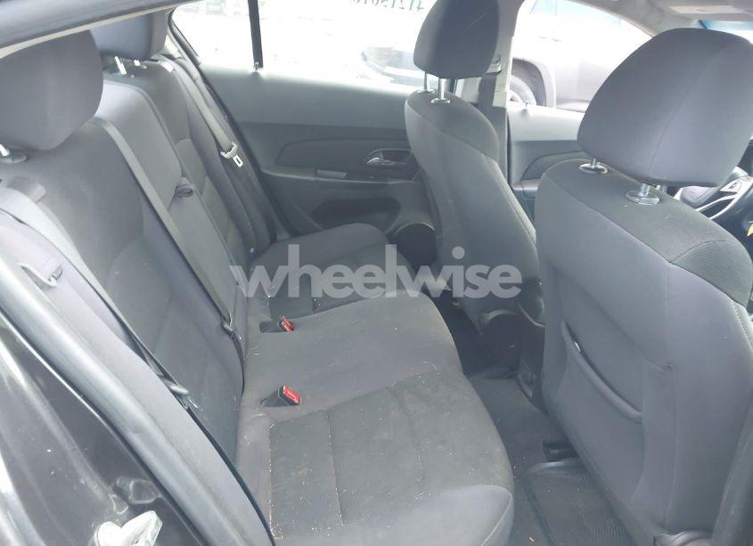 Photo 8 of 2014 Chevrolet Cruze LT (VIN 1G1PC5SB0E7115268)