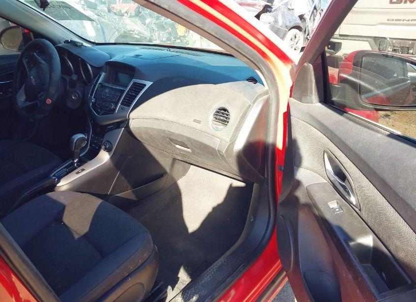 Photo 5 of 2014 Chevrolet Cruze 1LT AUTO (VIN 1G1PC5SB0E7121331)