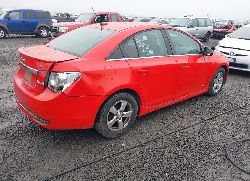 Photo 4 of 2014 Chevrolet Cruze 1LT AUTO (VIN 1G1PC5SB0E7138369)