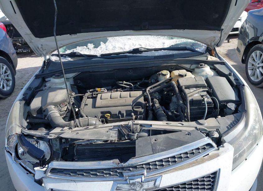 Photo 10 of 2014 Chevrolet Cruze 1LT AUTO (VIN 1G1PC5SB0E7144351)