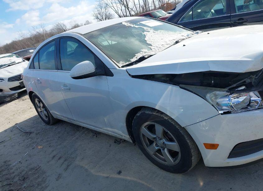 Photo 13 of 2014 Chevrolet Cruze 1LT AUTO (VIN 1G1PC5SB0E7144351)