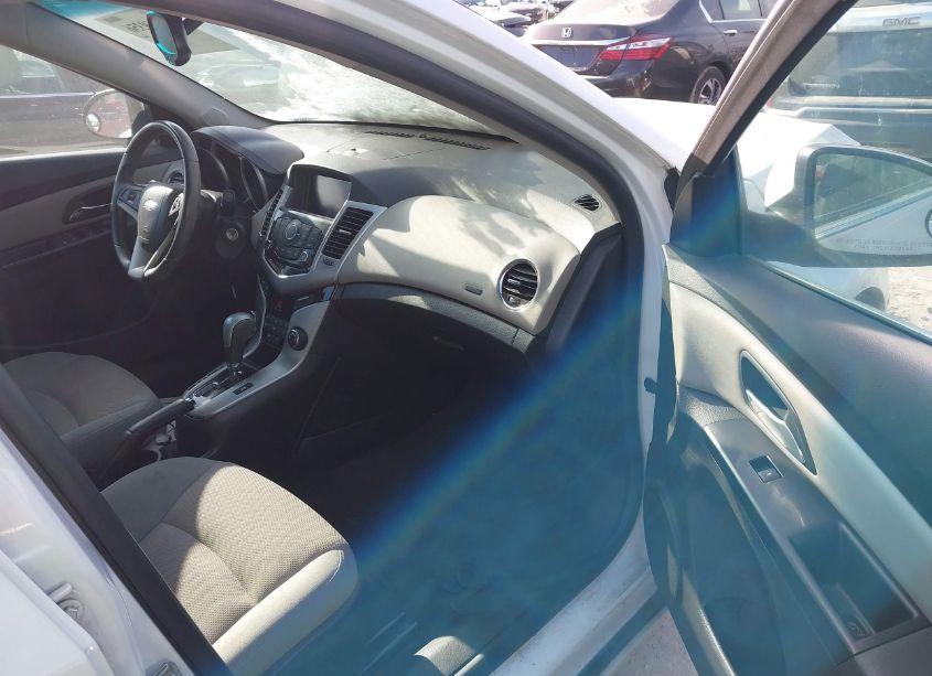 Photo 5 of 2014 Chevrolet Cruze 1LT AUTO (VIN 1G1PC5SB0E7144351)