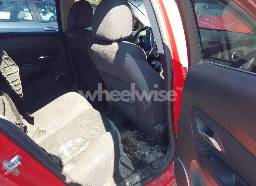 Photo 8 of 2014 Chevrolet Cruze 1LT AUTO (VIN 1G1PC5SB0E7190956)