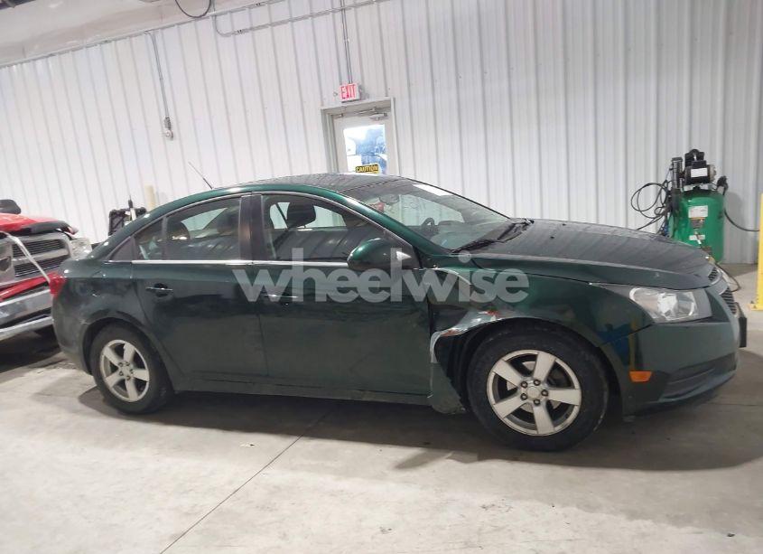 Photo 13 of 2014 Chevrolet Cruze 1LT AUTO (VIN 1G1PC5SB0E7226144)