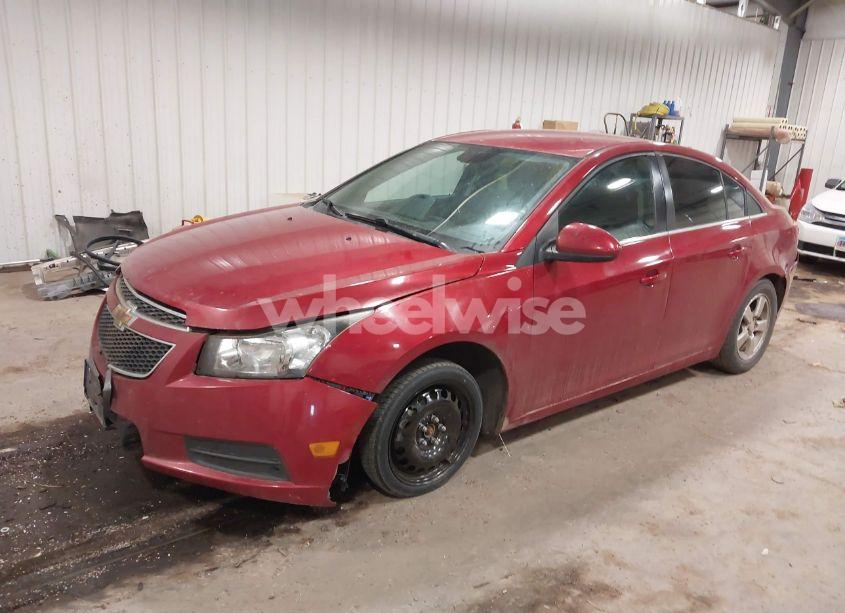 Photo 2 of 2014 Chevrolet Cruze 1LT AUTO (VIN 1G1PC5SB0E7248984)