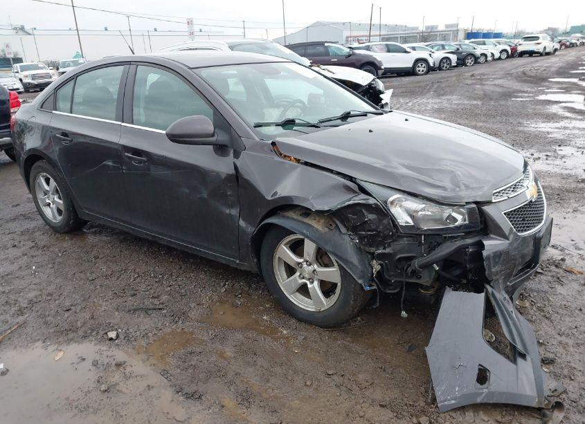 2014 Chevrolet Cruze 1LT AUTO (VIN 1G1PC5SB0E7268443) main photo