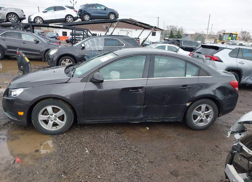 Photo 14 of 2014 Chevrolet Cruze 1LT AUTO (VIN 1G1PC5SB0E7268443)