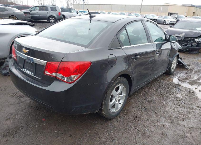 Photo 4 of 2014 Chevrolet Cruze 1LT AUTO (VIN 1G1PC5SB0E7268443)