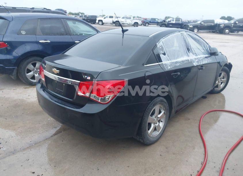 Photo 4 of 2014 Chevrolet Cruze 1LT AUTO (VIN 1G1PC5SB0E7272668)