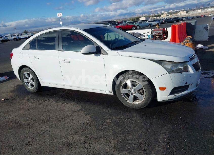 Photo 12 of 2014 Chevrolet Cruze 1LT AUTO (VIN 1G1PC5SB0E7297957)