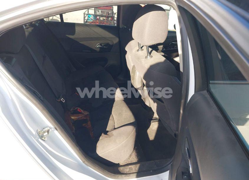 Photo 8 of 2014 Chevrolet Cruze 1LT AUTO (VIN 1G1PC5SB0E7297957)