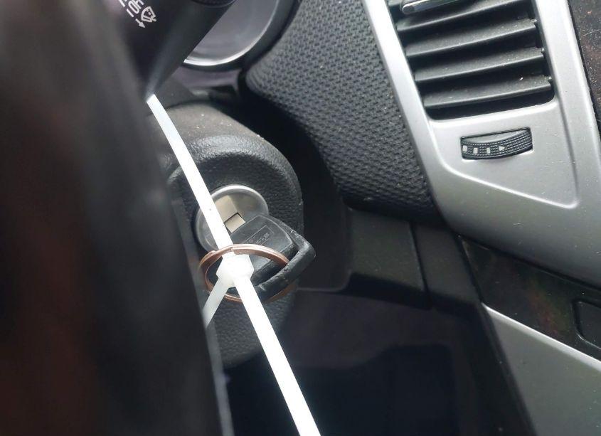 Photo 11 of 2014 Chevrolet Cruze 1LT AUTO (VIN 1G1PC5SB0E7310500)