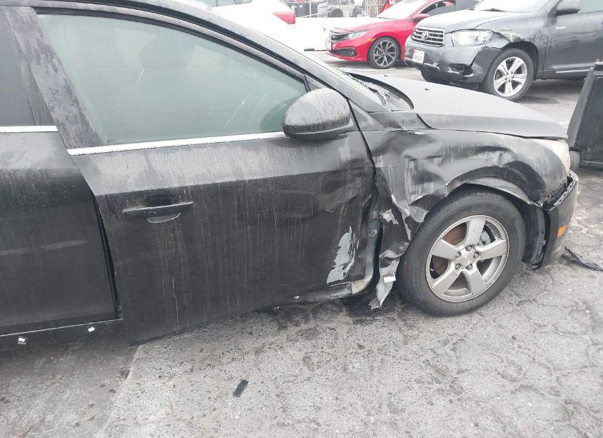 Photo 12 of 2014 Chevrolet Cruze 1LT AUTO (VIN 1G1PC5SB0E7310500)