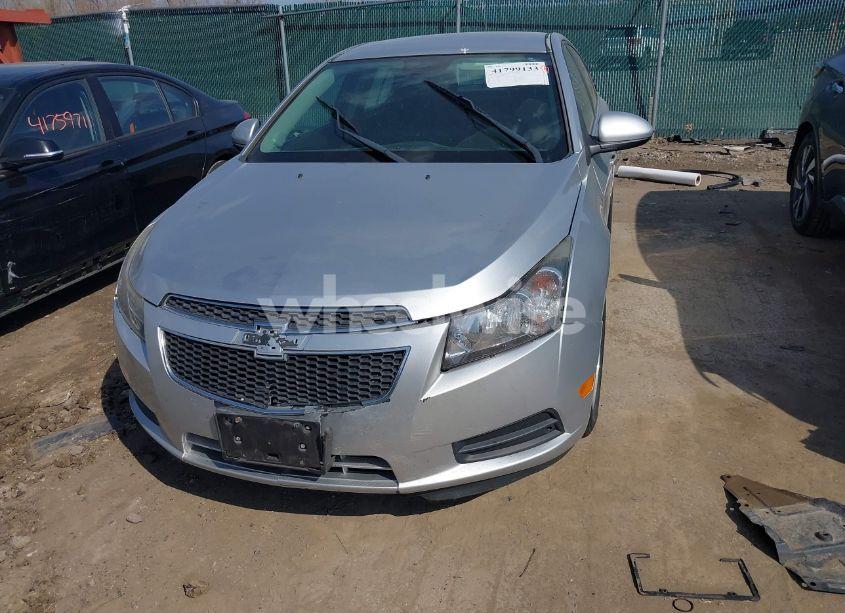 Photo 6 of 2014 Chevrolet Cruze 1LT AUTO (VIN 1G1PC5SB0E7319889)