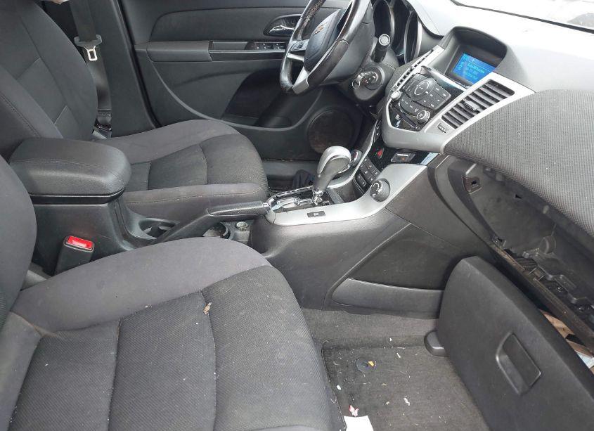 Photo 5 of 2014 Chevrolet Cruze 1LT AUTO (VIN 1G1PC5SB0E7320573)