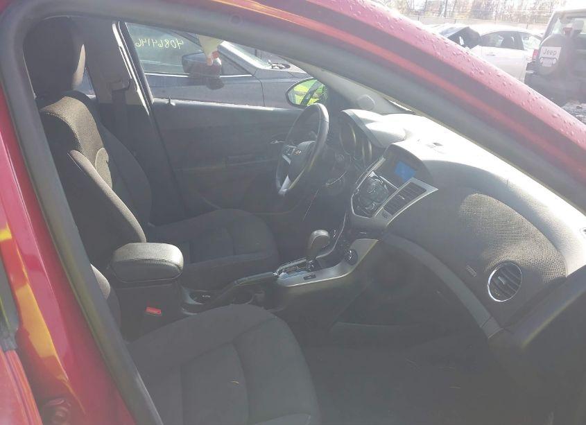 Photo 5 of 2014 Chevrolet Cruze 1LT AUTO (VIN 1G1PC5SB0E7337695)