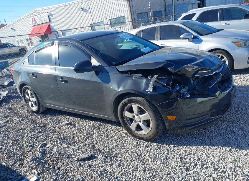 2014 Chevrolet Cruze 1LT AUTO (VIN 1G1PC5SB0E7348440) main photo