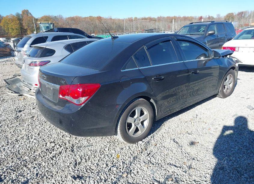 Photo 4 of 2014 Chevrolet Cruze 1LT AUTO (VIN 1G1PC5SB0E7348440)