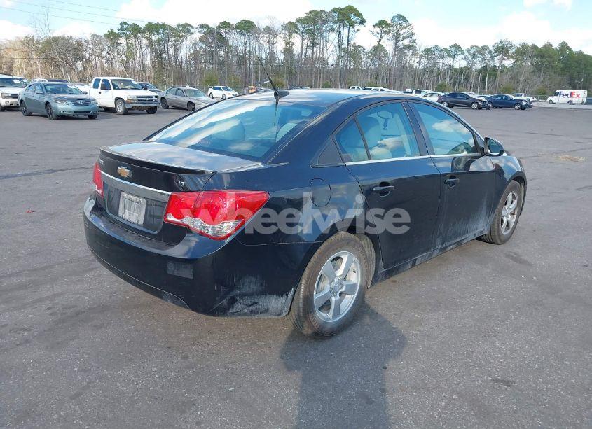 Photo 4 of 2014 Chevrolet Cruze 1LT AUTO (VIN 1G1PC5SB0E7369465)