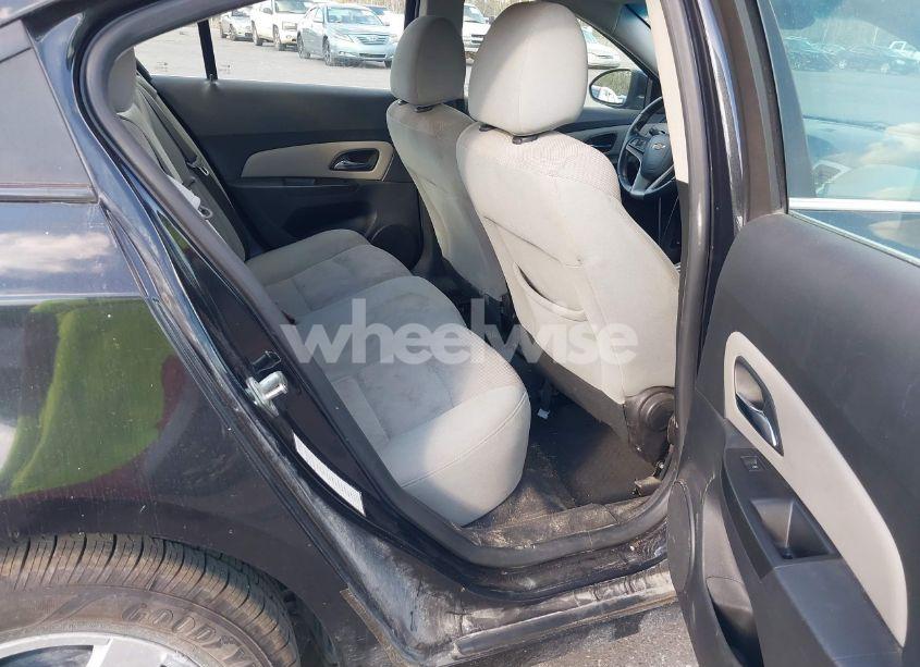 Photo 8 of 2014 Chevrolet Cruze 1LT AUTO (VIN 1G1PC5SB0E7369465)