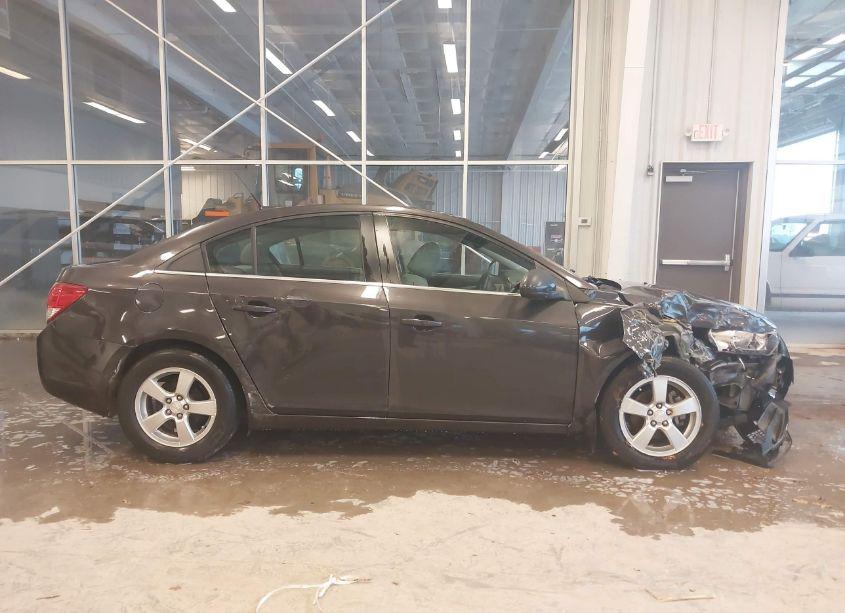 Photo 13 of 2014 Chevrolet Cruze 1LT AUTO (VIN 1G1PC5SB0E7386881)