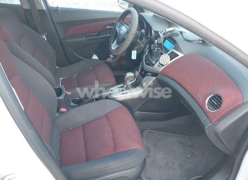 Photo 5 of 2014 Chevrolet Cruze 1LT AUTO (VIN 1G1PC5SB0E7387500)