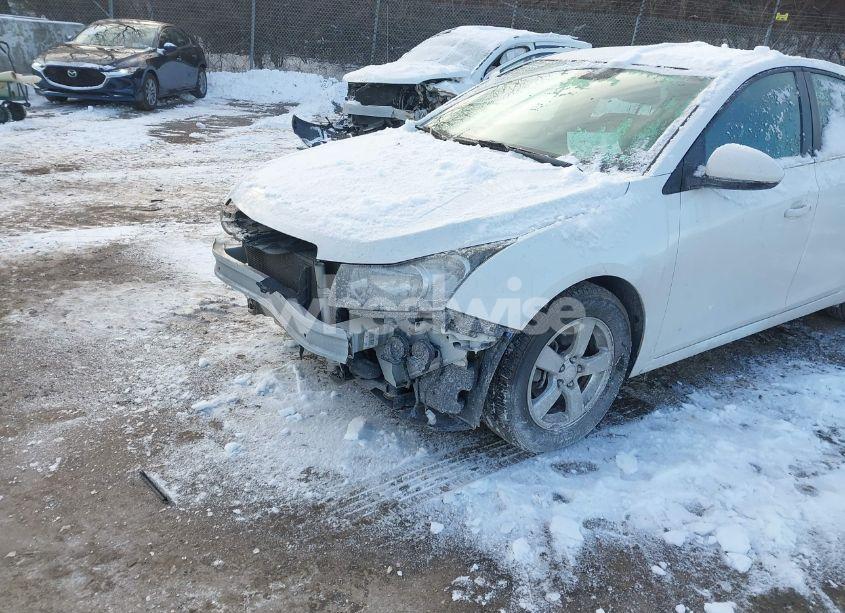 Photo 6 of 2014 Chevrolet Cruze 1LT AUTO (VIN 1G1PC5SB0E7387500)