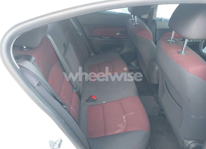 Photo 8 of 2014 Chevrolet Cruze 1LT AUTO (VIN 1G1PC5SB0E7387500)