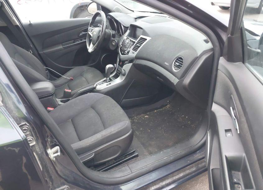 Photo 5 of 2014 Chevrolet Cruze 1LT AUTO (VIN 1G1PC5SB0E7416378)