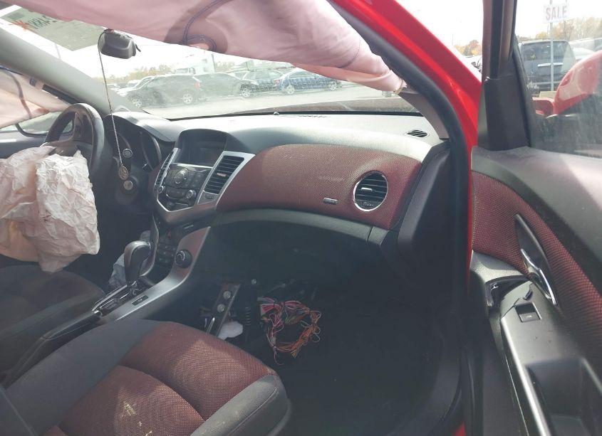 Photo 5 of 2014 Chevrolet Cruze 1LT AUTO (VIN 1G1PC5SB0E7421564)