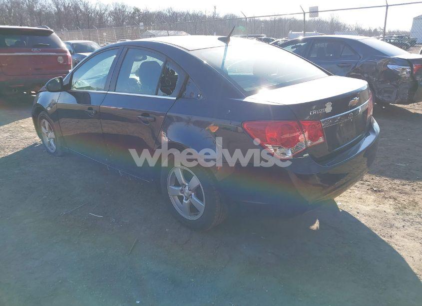 Photo 3 of 2014 Chevrolet Cruze 1LT AUTO (VIN 1G1PC5SB0E7422102)