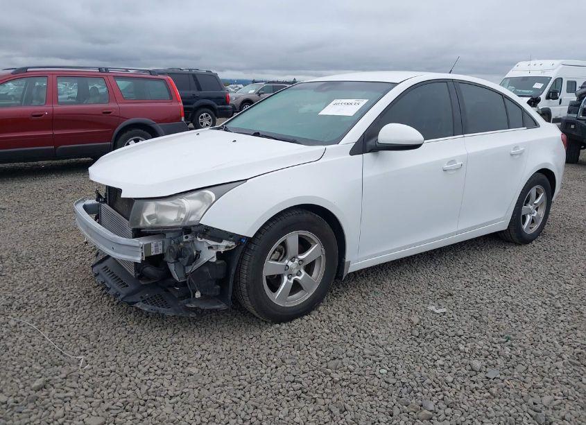 Photo 2 of 2014 Chevrolet Cruze 1LT AUTO (VIN 1G1PC5SB0E7424531)