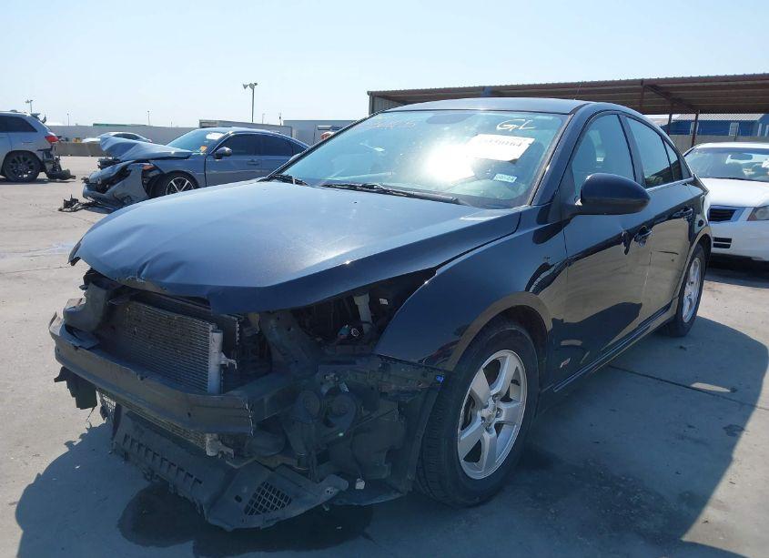 Photo 2 of 2014 Chevrolet Cruze 1LT AUTO (VIN 1G1PC5SB0E7431592)