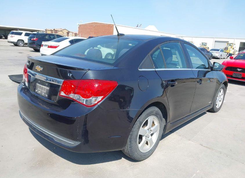 Photo 4 of 2014 Chevrolet Cruze 1LT AUTO (VIN 1G1PC5SB0E7431592)