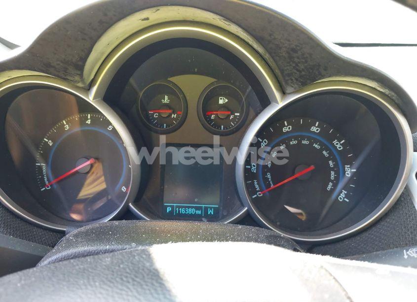 Photo 7 of 2014 Chevrolet Cruze 1LT AUTO (VIN 1G1PC5SB0E7437134)