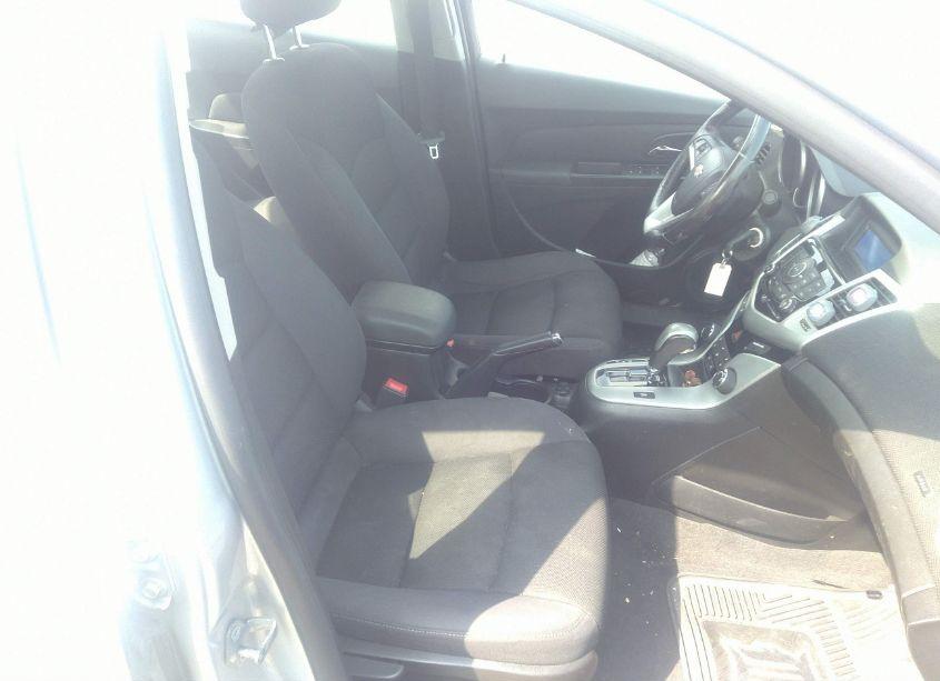 Photo 5 of 2014 Chevrolet Cruze 1LT AUTO (VIN 1G1PC5SB0E7452863)