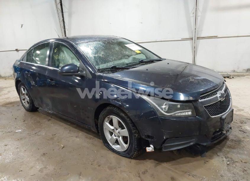 2014 Chevrolet Cruze 1LT AUTO (VIN 1G1PC5SB0E7459957) main photo