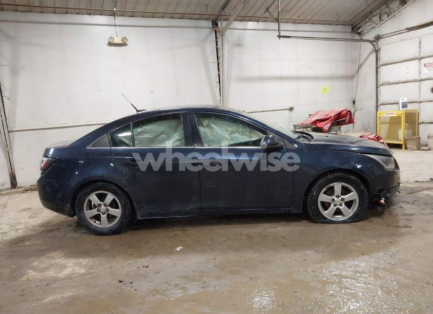 Photo 13 of 2014 Chevrolet Cruze 1LT AUTO (VIN 1G1PC5SB0E7459957)